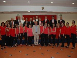 Antalya Smmm Odası Türk Halk Müziği Korosu’ndan Konser
