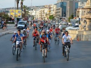 Kuşadası Dünya Çevre Günü İçin Pedal Çevirdi