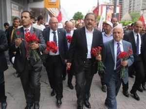 AK Partili Adaylar ’Büyük Yürüyüş’te Buluştu