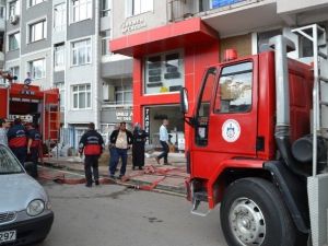 Ateşle Oynayan Çocuklar Apartmanı Yakıyordu