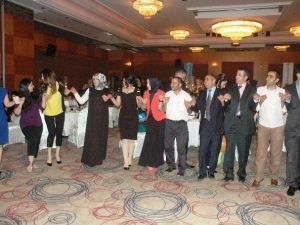 Lokman Hekim Van Hastanesi Çalışanları Motivasyon Gecesinde Buluştu