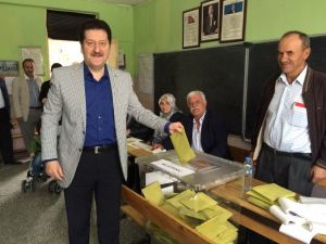 Hasan Fehmi Kinay Oyunu 50. Yıl İlkokulun’da Kullandı