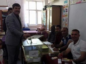 Başkan Asya Oyunu Kullandı