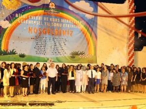 Bilgi Evi Öğrencileri Yeteneklerini Sergiledi
