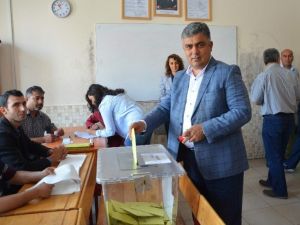 Başkan Özgüven Oyunu Kullandı