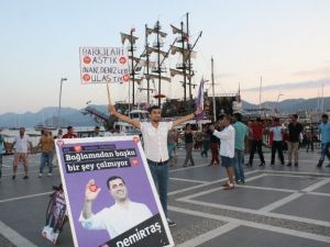 Marmaris’te HDP’liler Zeybek Oynayıp Halay Çekerek Kutlama Yaptı