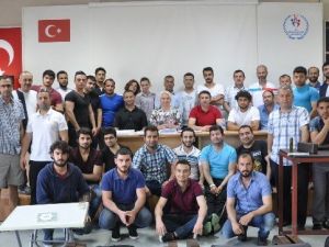 Adana’da Bilek Güreşi Aday Hakem Kursu Tamamlandı