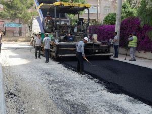 Yenişehir Mahallelerinde Yol Ve Kaldırım Çalışmaları Sürüyor