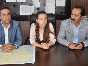 Hdp’li Burcu Çelik Özkan Özür Diledi