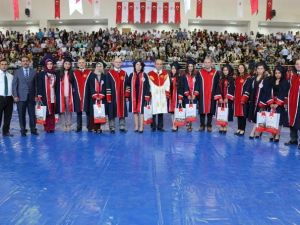 Amasya Üniversitesi’nde Mezuniyet Coşkusu Başladı