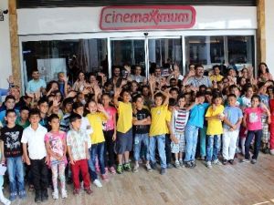 Aydın’da  Minik Öğrenciler Sinemayla Tanıştı