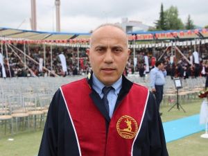 Eğitim Fakültesi 2 Bin 668 Mezun Verdi