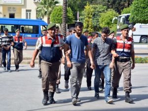 Manavgat’ta Cinayet Zanlıları Adliyeye Çıkartıldı