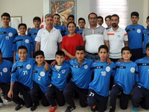 Akdeniz Belediyespor U14 Futbol Takımı 4’lü Finallere Kaldı