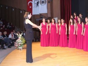 İnönü Üniversitesi Gençlik Korosu İki Dalda Ödül Aldı