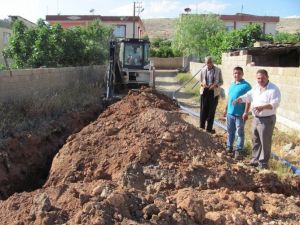 Gaski Köklüce Mahallesinde İçme Suyu Şebekesi Ve Kanalizasyon Çalışması Başlattı