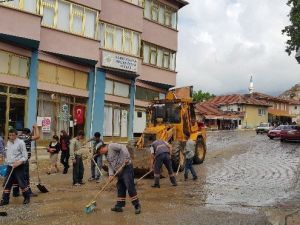 Sarıcakaya’da Sel