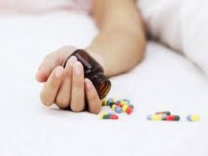 En Çok Kızlar İntihar Ediyor