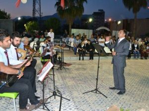 Bozyazı’da Türk Halk Müziği Korosu’ndan Açılış Konseri