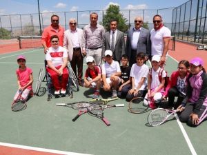 Türkiye 12 Yaş Hafta Sonu Tenis Turnuvası Erzurum’da Başladı