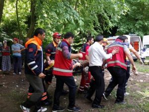 Dağda Ağaçtan Düşen Yaşlı Kadın İçin Nefes Kesen Kurtarma Operasyonu