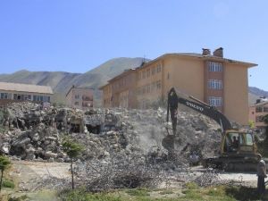 Hakkari’ye 160 Yataklı Öğretmenler Evi Müjdesi