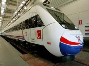 Hızlı Tren Bayram Tatilinde 150 Bin Yolcu Taşıyacak