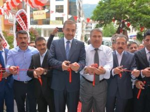 Başkan Çerçi Termikel Store’nin Açılışına Katıldı