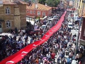 Demirci’de Dev ’Mezuniyet Yürüyüşü’