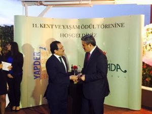 Başkan Alıcık’a  “Kent ve Yaşam”dan Ödül