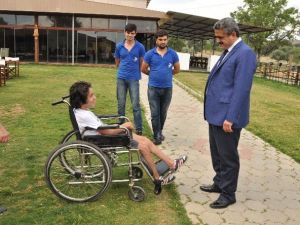 Başkan Alıcık'la Otizmli Çocukların Yüzü Gülüyor