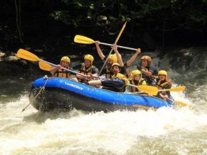 Düzce’de Beş Ayda 25 Bin Kişi Rafting Yaptı