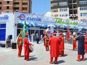 Esenlik 41.subesini Açtı