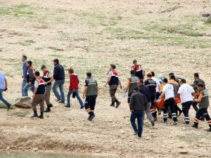 Baraj Gölünde Kaybolan Gencin Cansız Bedeni Bulundu