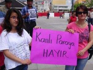 Hayvanseverler Avcılık İhalesini Protesto Etti