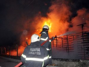 Yangın Fabrikayı Kullanılamaz Hale Getirdi