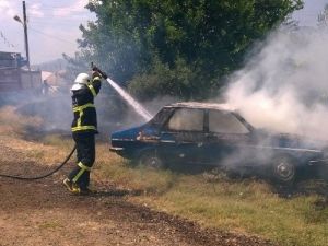 Fethiye’de Ot Yangını Otomobili Etti