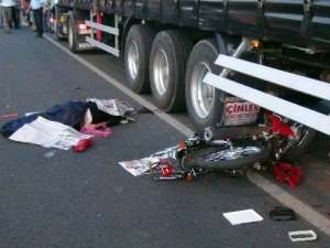 Aydın’da Trafik Kazası: 1 Ölü, 1 Yaralı