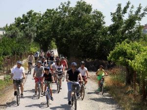 İzmir’de Sosyal Demokrat Belediyelerin Kardeşliği