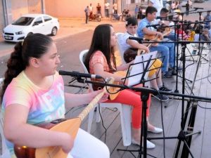 Güneş Mahalle Evi Kursiyeri Çocuklar Hünerlerini Sergiledi