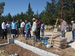 Başkan Kara, Mezarlık Alanında İncelemelerde Bulundu