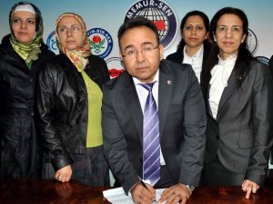 Karaer: Demokratikleşmenin önündeki prangalar bir-bir kırılıyor