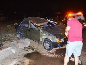 Ayvalık’ta Trafik Kazası 2 Ölü, 8 Yaralı