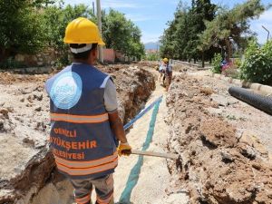 Akkent’in İçme Suyu Hattı Değişti