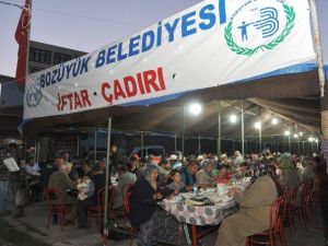 Bozüyük Belediyesi’nin Geleneksel İftar Çadırı Ramazana Hazırlandı