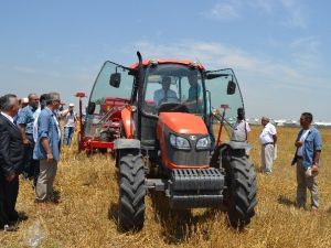 Anız Yakımını Engelleyecek Tarım Makinesi Tanıtıldı