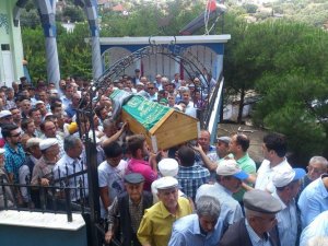 Küçük Ali beyin tümörüne yenildi