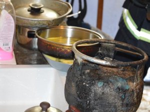 Alev alan tüp korkuttu