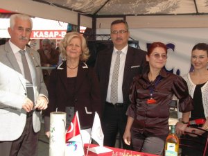 Aydın Belediyesi 'Zeytin ve Zeytinyağı'nı tanıttı