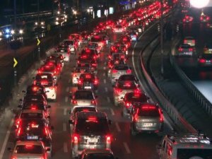 Trafikteki araç sayısı 19 milyonu aştı